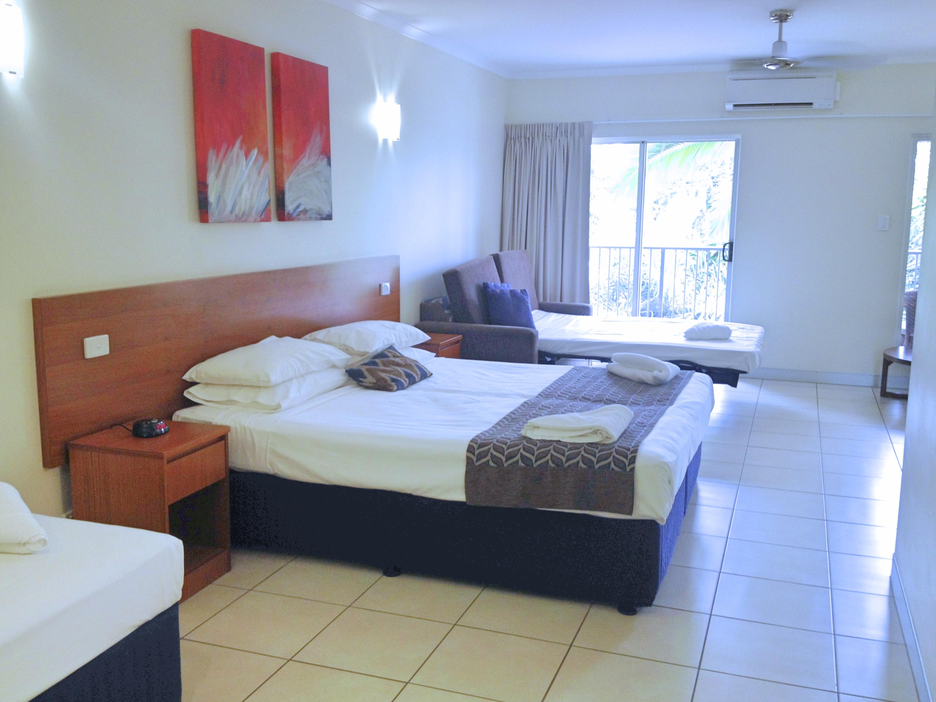Cairns Queenslander Hotel & Apartments Ngoại thất bức ảnh
