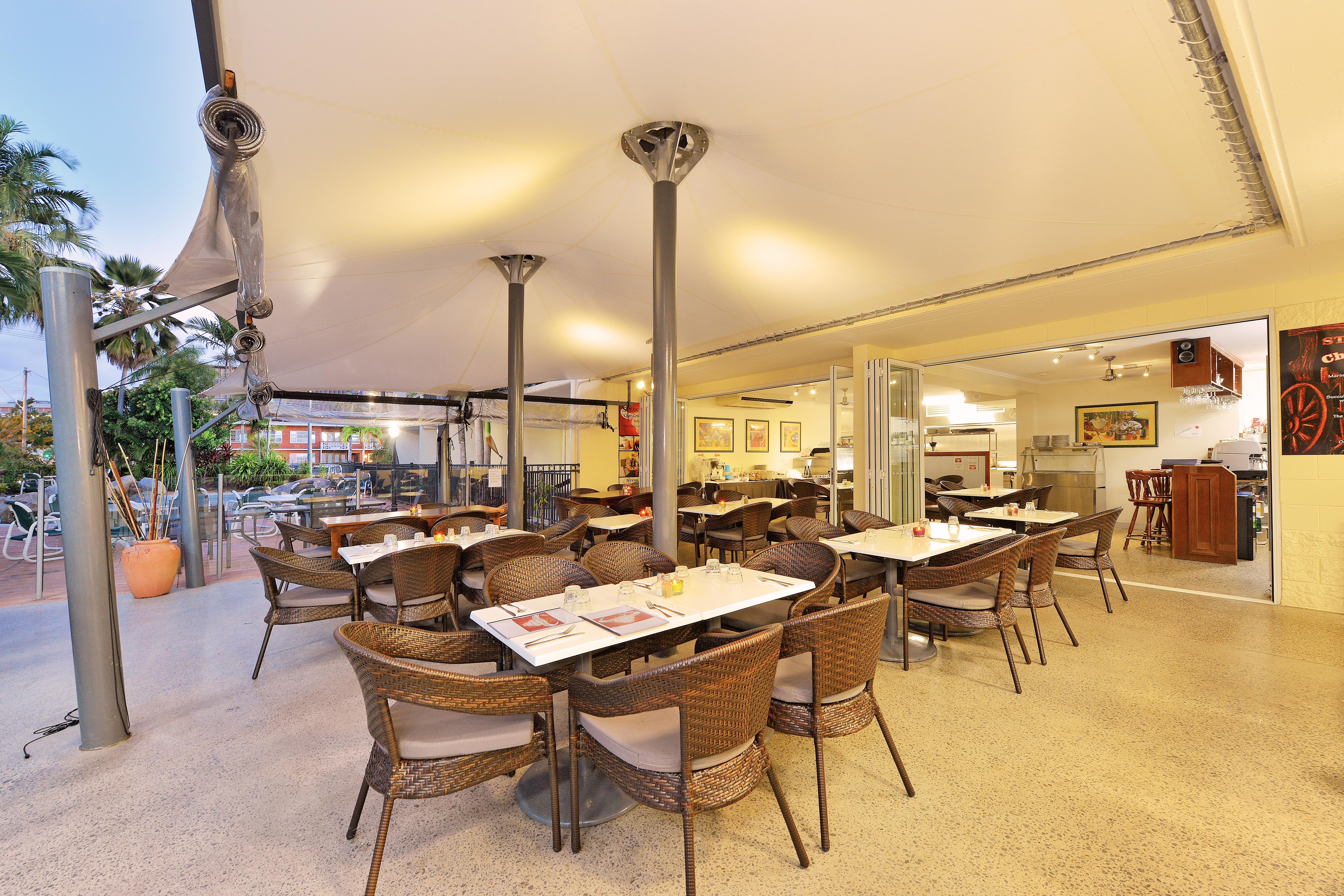 Cairns Queenslander Hotel & Apartments Ngoại thất bức ảnh